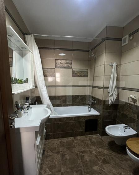 Apartament cu 3 camere, modern, parcare subterana, 71 mp, z - 6