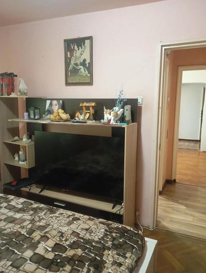 Apartament de vanzare 2 camere, in spate fostul Cinematograf Cultural. - 1
