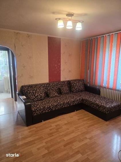Inchiriez apartament 2 camere - 1