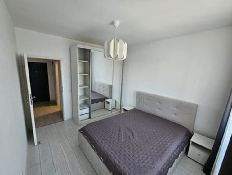Apartament cu 2 camere decomandat, mobilat în Berceni