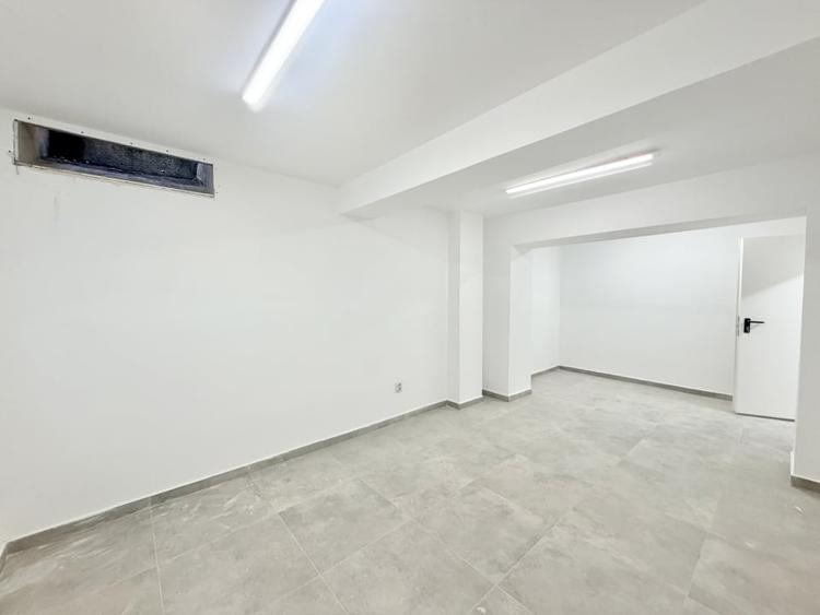 Spațiu comercial, de 80 mp, în P-ța Romană