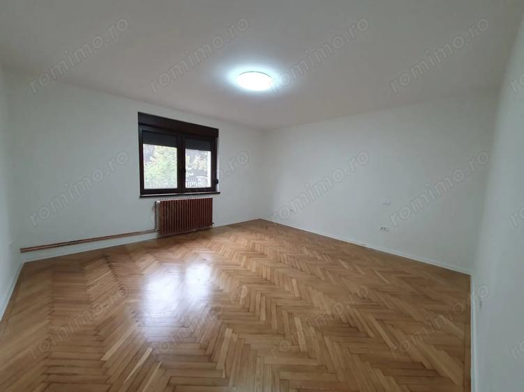 De inchiriat 3 camere la parterul unei Vile- 2537 - 3