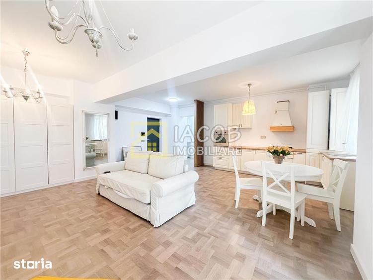 Apartament cu 2 camere semidecomandat în Mioriței