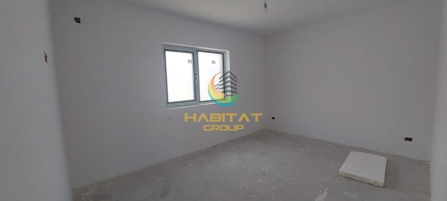 Duplex cu 4 camere cu Canalizare în Nord-Est
