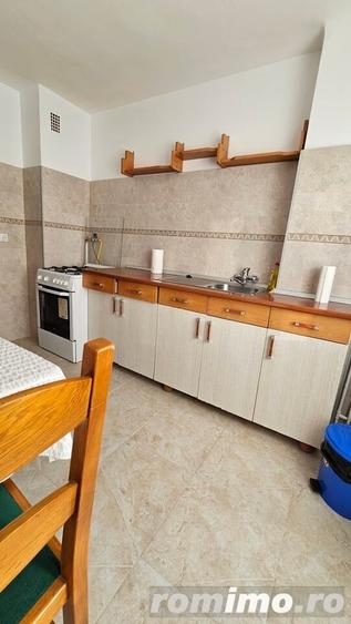 Apartament cu 3 camere decomandat în Ultracentral