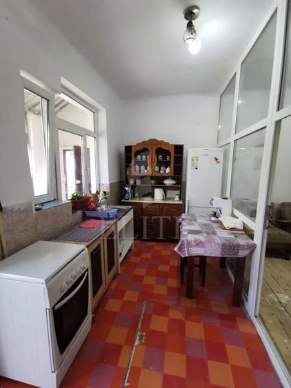 Casă cu 2 camere cu Canalizare în Iris
