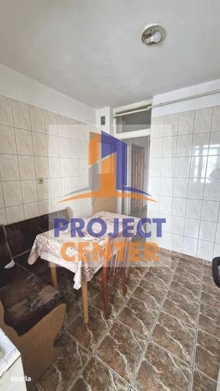 Apartament cu 3 camere, mobilat în Popa Șapcă