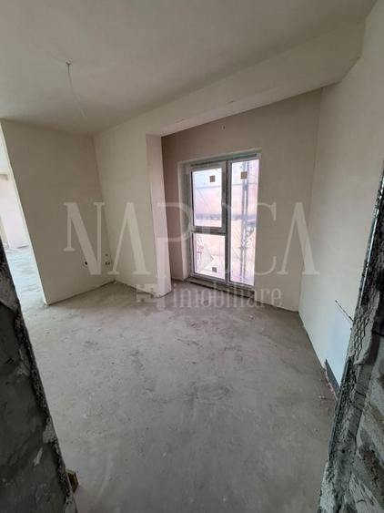 Apartament cu 2 camere semidecomandat în Sopor