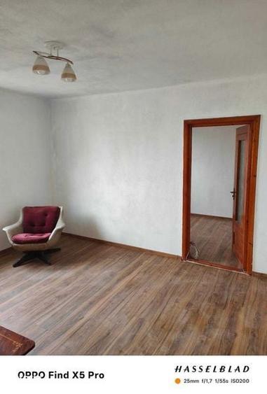 Vand apartament 2 camere Strehaia Mehedinti Central - 1