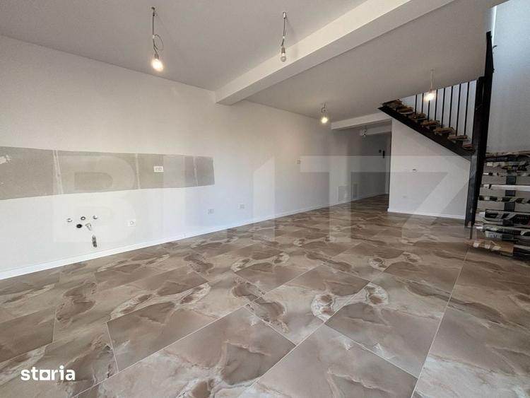 Casă cu 4 camere cu Teren 325 Mp în Sânandrei