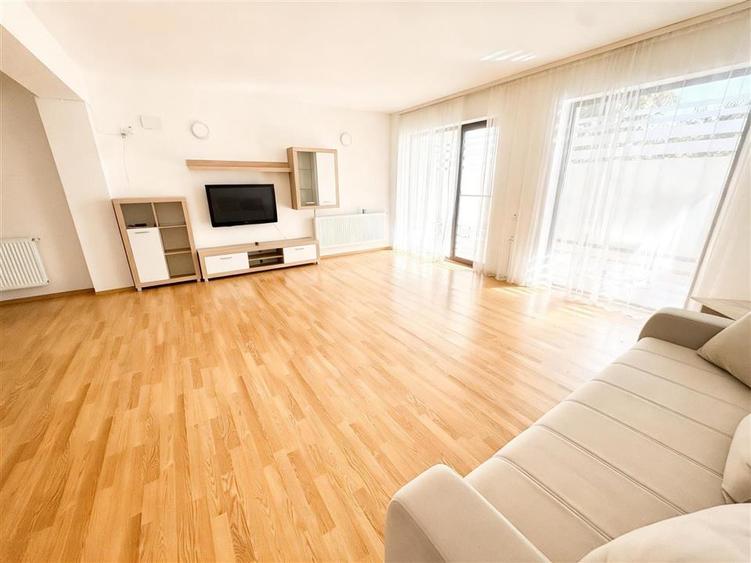 Casă individuală cu 3 camere cu Teren 150 Mp în Central