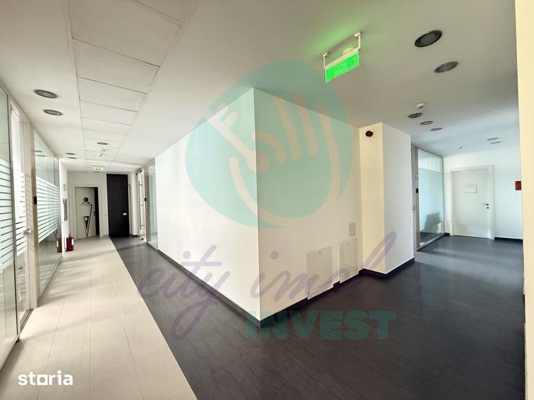 Spațiu comercial, de 38 mp, în Centrul Civic
