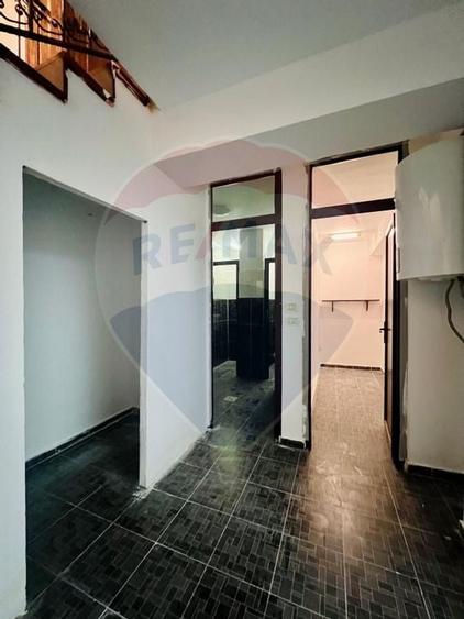 Spatiu comercial de 190mp de vanzare in Mangalia - 15