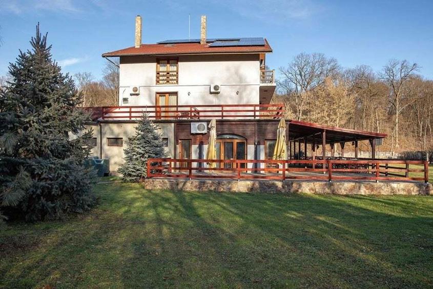 Pensiune, teren 4.460 mp, Hidi?elul de Jos, Bihor. 685.000 Euro (neg). - 10