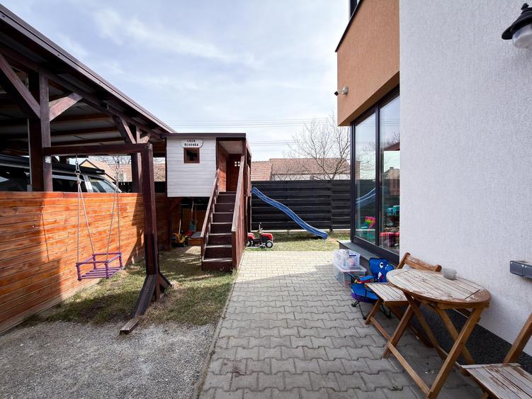 Casa Insiruita Zarnesti Mobilata Utilata - 6