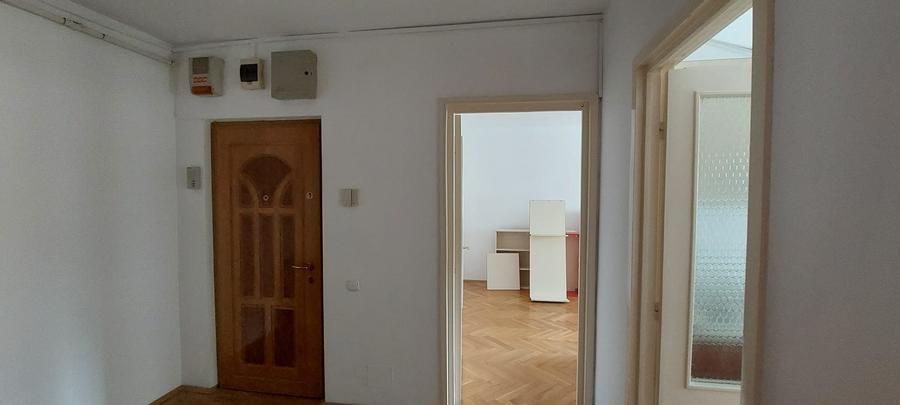 De inchiriat ap 3 camere - str. Surianu - 6