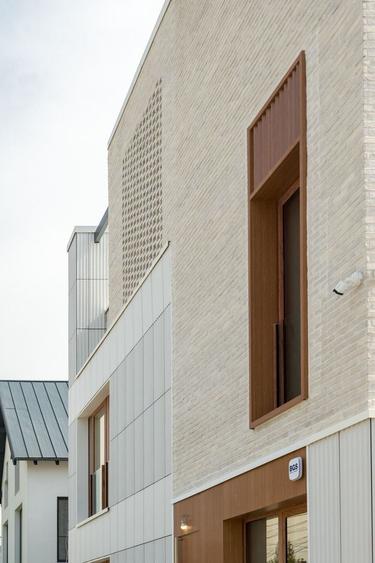 6cam/4dorm,5bai,95mp ampr,425mp teren,garaj,2parc/Voluntari-jud.IF - 3