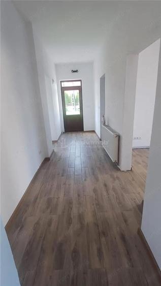 Inchiriem casa ultracentrala in Talmaciu - 1