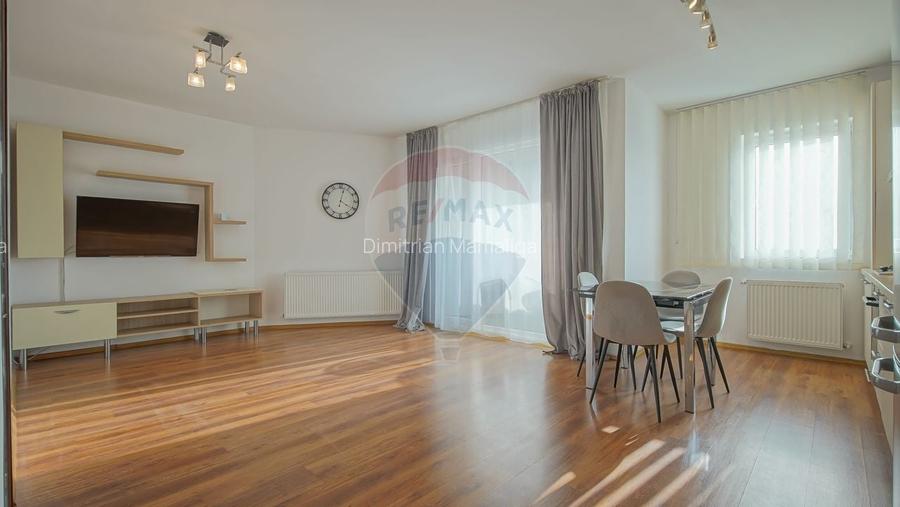 Apartament cu 3 camere semidecomandat, mobilat în Răcădău Apartament cu 3 camere semidecomandat, mobilat în Răcădău