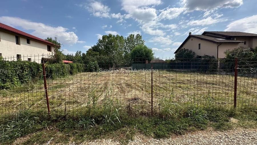 Teren de vânzare – zonă premium Petrești – Corbeanca, Strada Floare de Colț Teren de vânzare – zonă premium Petrești – Corbeanca, Strada Floare de Colț