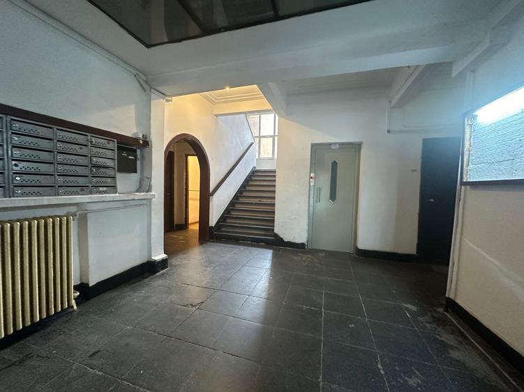 Vanzare apartament 3 camere - 94mp utili -- Str Italiana - Vasile Lascar - 17