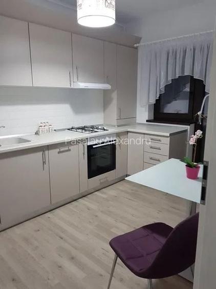 Apartament 2 camere Otopeni central | include parcare