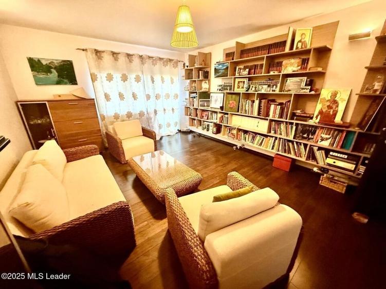 Casa Mogosoaia cu livada, crama si terasa - 20