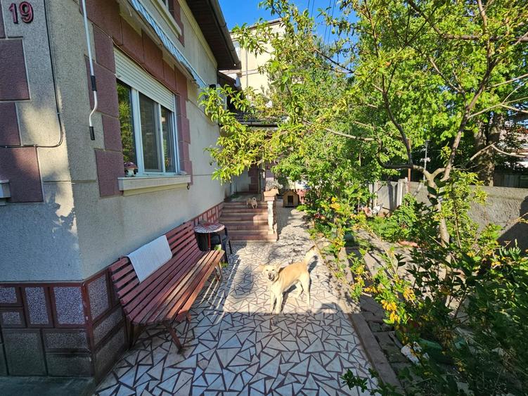 Casa ultracentrala zona Imparatul Traian - 1