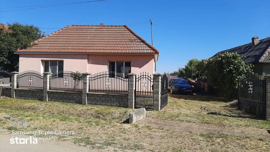 Casa de vanzare in Dumbrava - 3