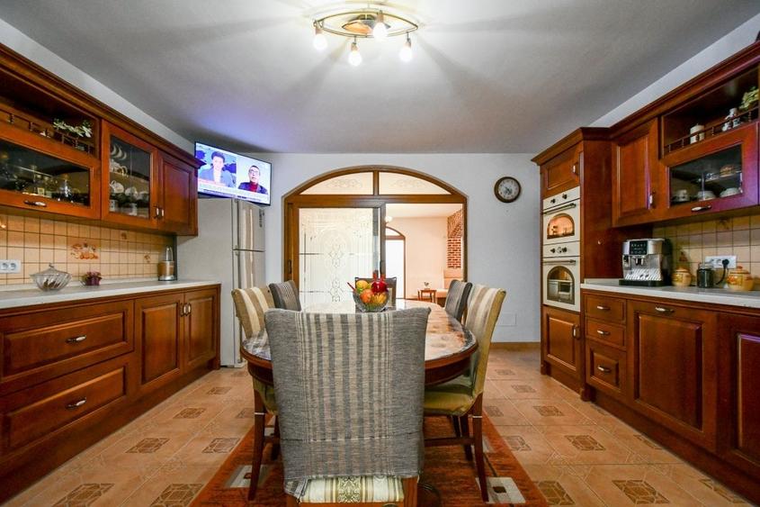 Vila independenta energetic cu teren 427mp pe colt COMISION 0% - 10