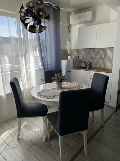 Inchiriez garsoniera in Pollux Residence - 1