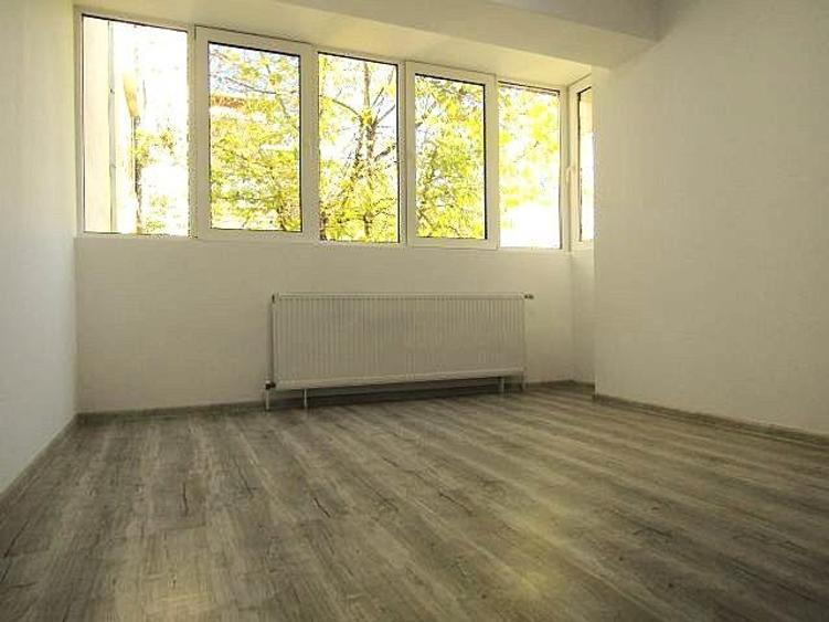 Micro 3, totul nou! Inchiriere apartament 125 mp - spatiu pt birouri. - 6