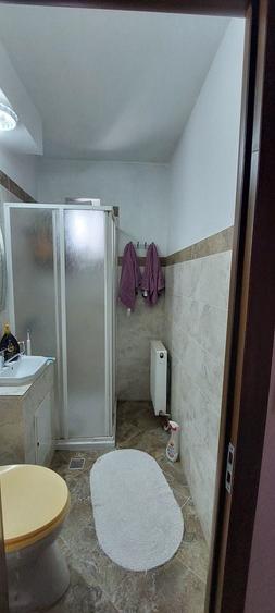 Vand apartament pe strada george cosbuc nr 7 etaj 4 , oras Gherla. - 2