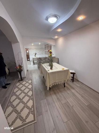 De vanzare casa Ciorani - 180000 euro - 18