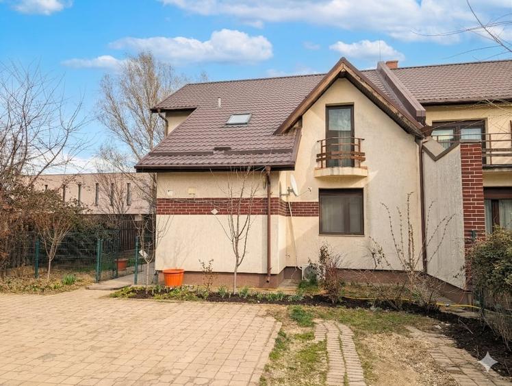 Casa 5 camere 220mp | 0 comision | Campul Pipera langa Cortina North - 1