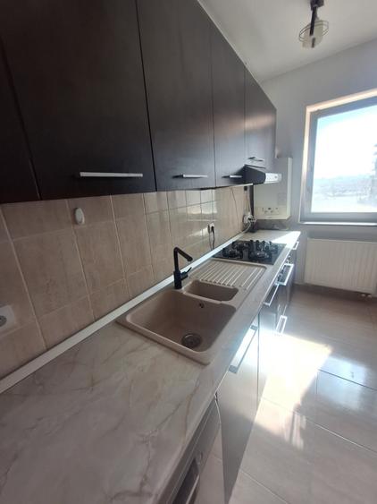 Tomis Plus, 2 camere, mobilat, LOC PARCARE PROPRIU - 11