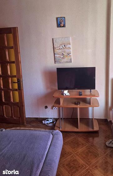Apartament cu 2 camere în George Bacovia