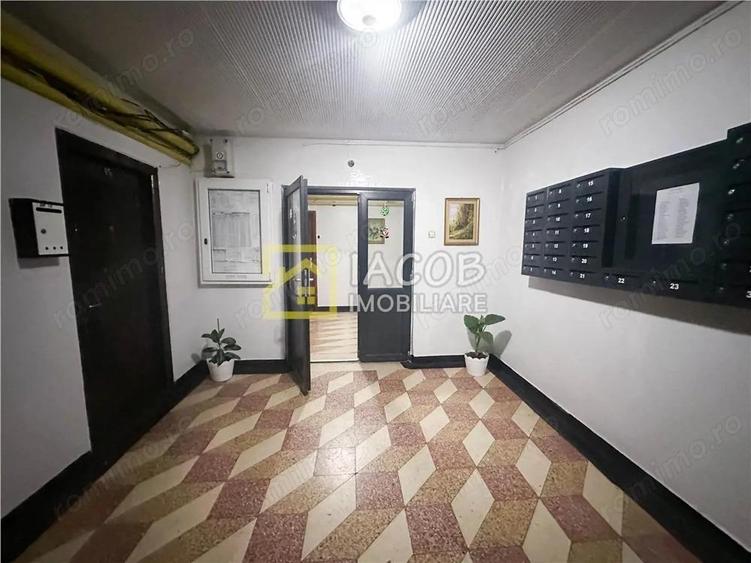 De inchiriat apartament 2 camere decomandate Cornisa Bistritei, Bacau - 2