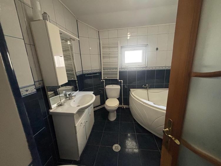 Apartament 3 camere Tg. Cucu - Golia - 6