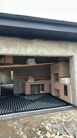 PENSIUNE-2025 , langa Riul MOlDOVA ,6 camere . totul nou , ECHIPATA COMPLET - 14