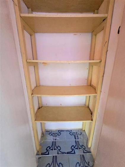 Dacia - la bulevard 2 camere decomandat, etaj intermediar, liber - 7