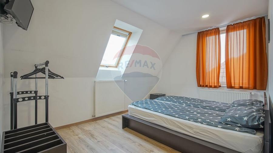 Casa cu 6 dormitoare, fiecare cu baie proprie - Str. Morii, Brasov! - 32