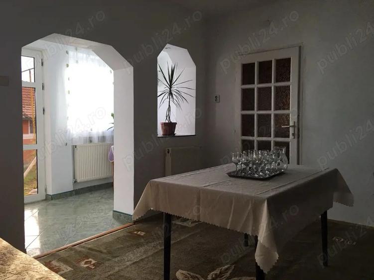 vand casa la tara - 1