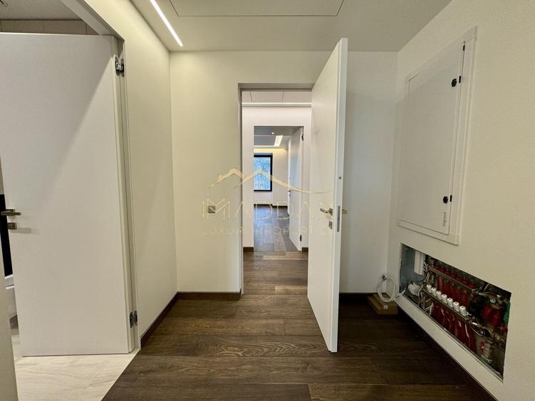 Penthouse cu 5 Camere *400mpc* / 67mp terasa / View 360 / Bd. Kiseleff - 42