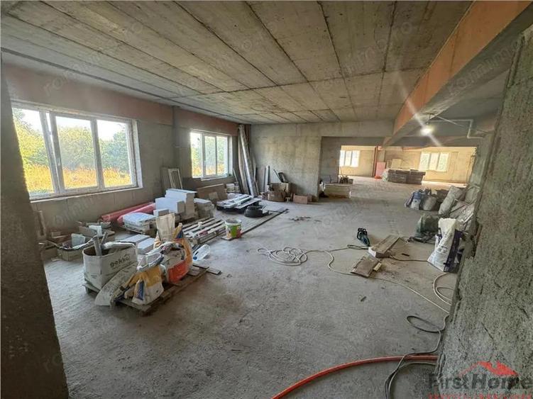 Sp com 277 mp, se poate inchiria si jumatate, bl nou, Lic Unirea - 4