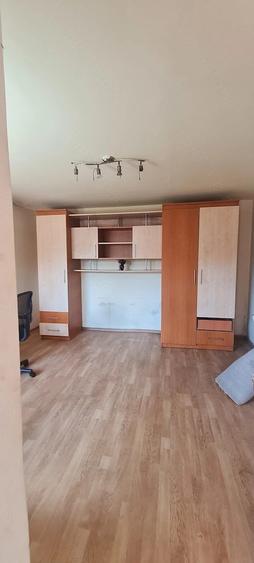 Valu lui Traian_partea dreapta_deschidere pe colt,pret 95.000E - 1