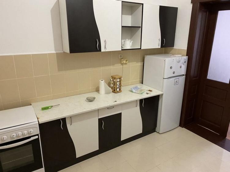 Inchiriere apartament o camera in zona Circumvalatiunii - 1