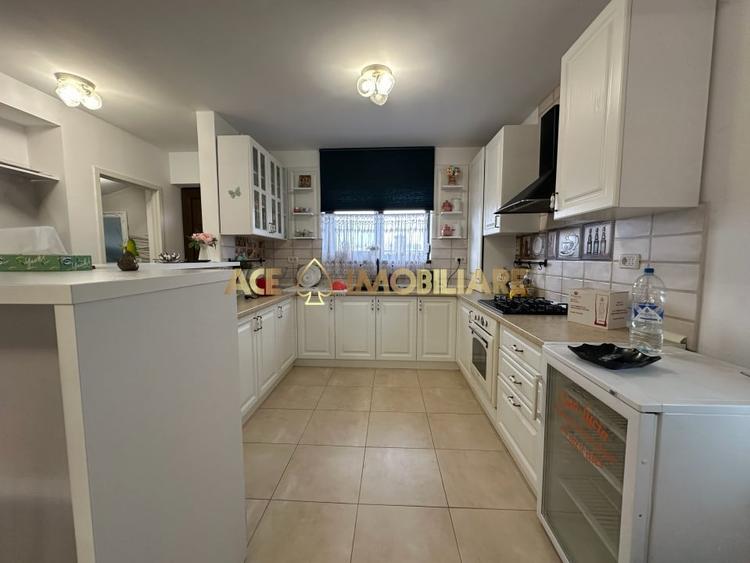 Casa 4 camere | Vidra | P+1+M | Curte | Parcare | Foisor | Comision 0% - 6