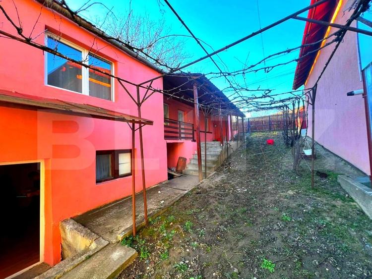Casă individuală cu 3 camere cu Teren 741 Mp în Sântămărie