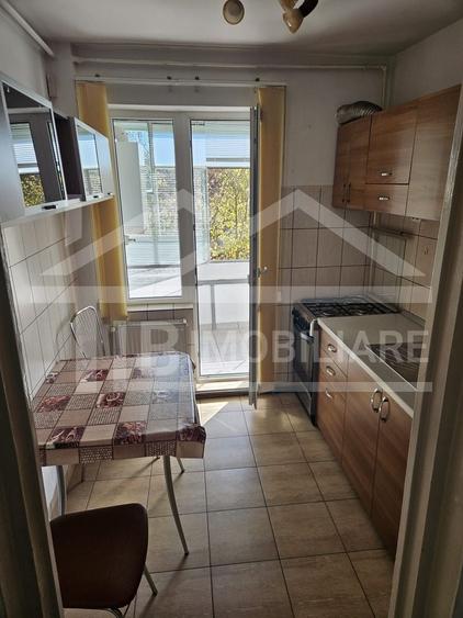 Apartament cu 2 camere decomandat în Tudor